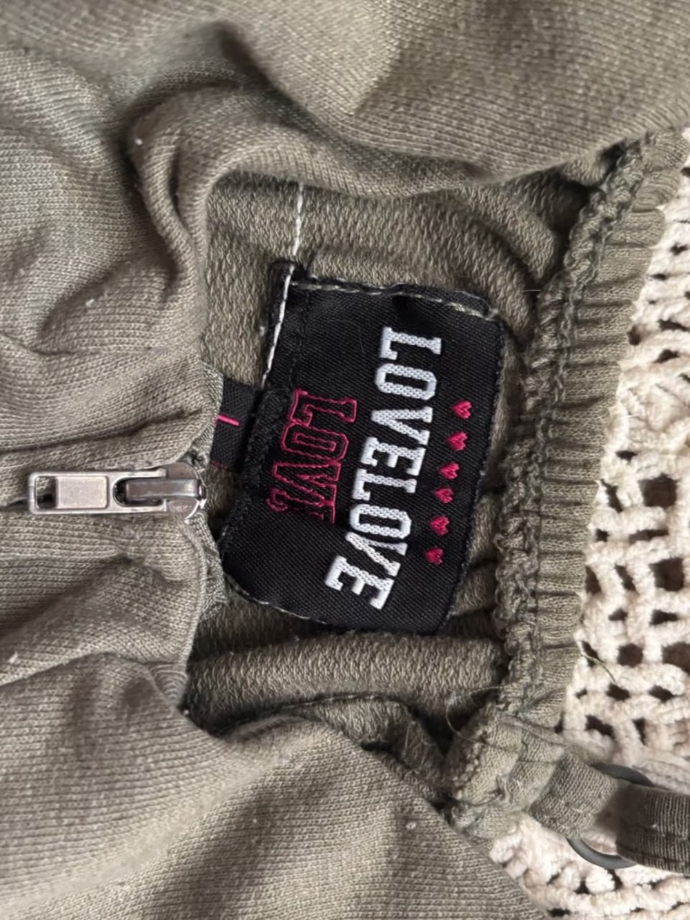 BOGO BUNDLE LOT DEAL! Cropped cami camis tank top tops, army green, black, white - Picture 2 of 3